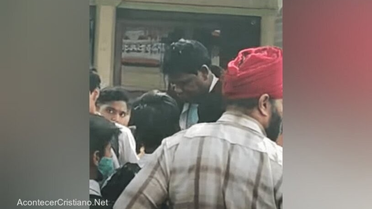 pastor-india.jpg